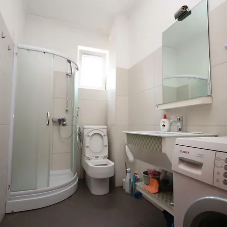 Apartman Luxury 아파트 *