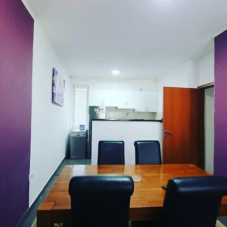 Apartman Luxury 아파트 *